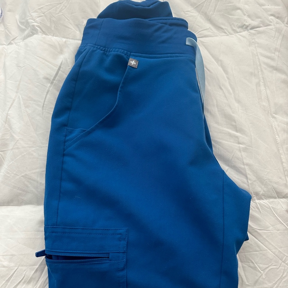 XXS Figs Zamora joggers